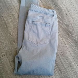 Mid-rise Skinny Jeans